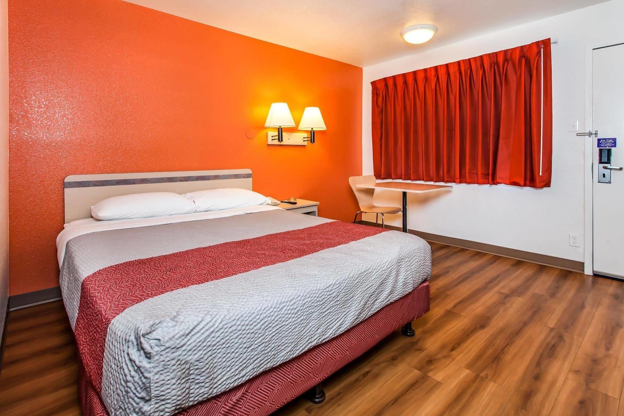 Motel 6 Williams, Ca Екстер'єр фото