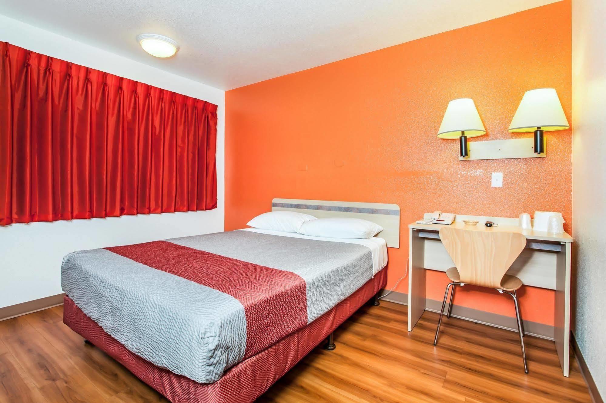 Motel 6 Williams, Ca Екстер'єр фото